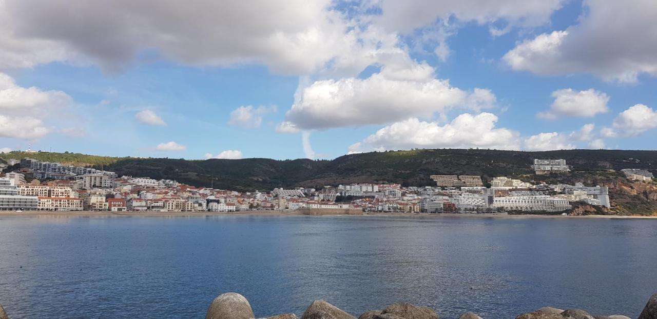 Sesimbra Sun&Sea - Beachfront Apartment! Экстерьер фото